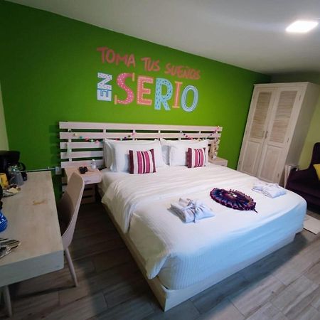 Hotel Casa Santiago ซานกริสโตบัล เด ลาสกาซาส ภายนอก รูปภาพ