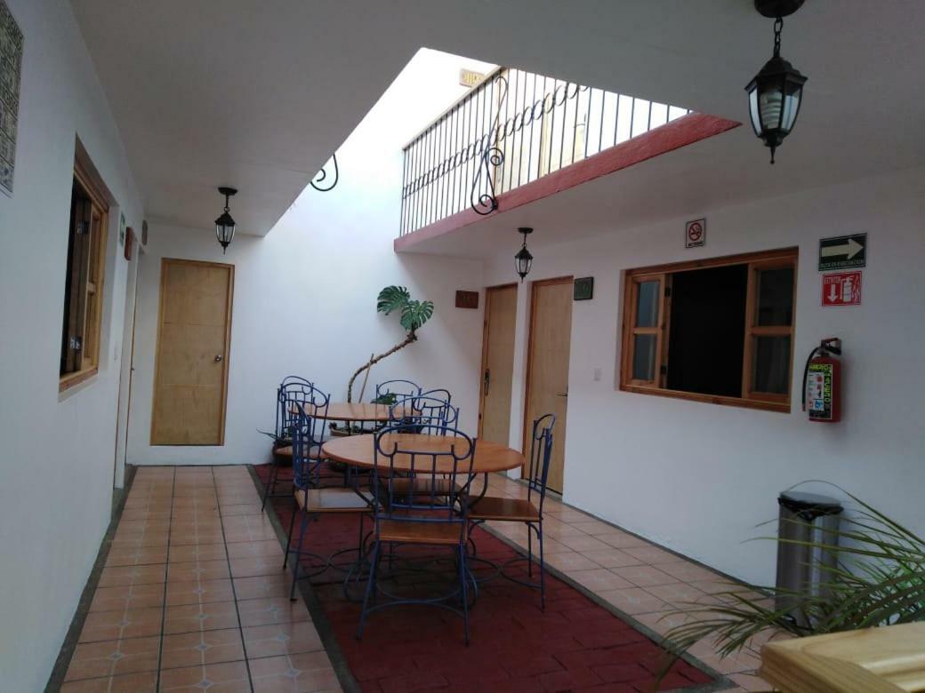Hotel Casa Santiago ซานกริสโตบัล เด ลาสกาซาส ภายนอก รูปภาพ